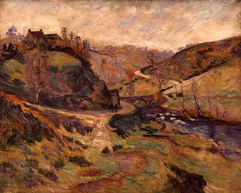 Fiume in una valle